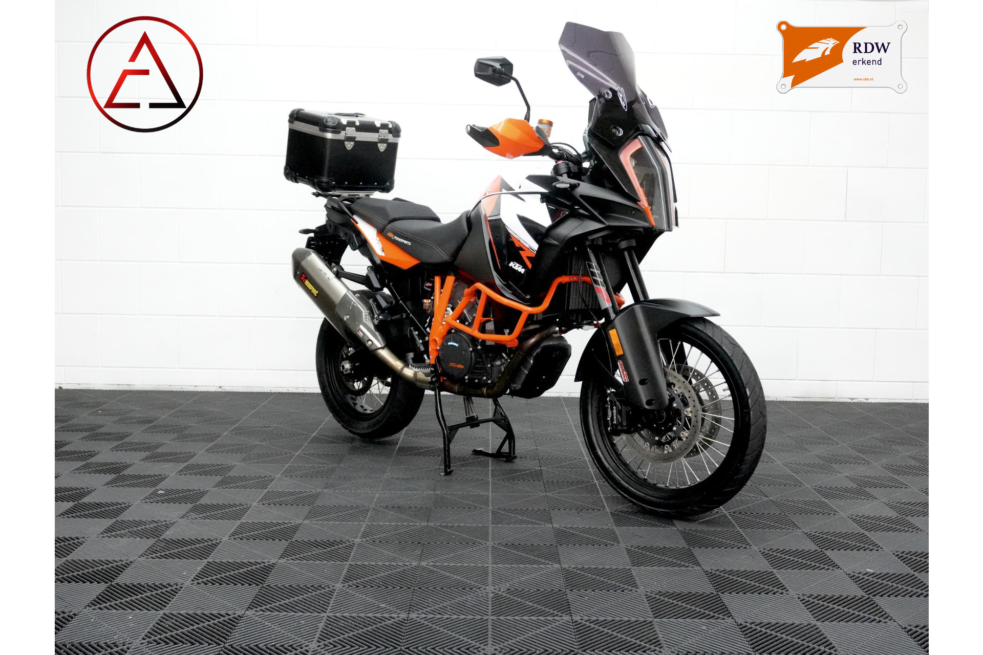 KTM  1290 Super Adventure R ABS - Akrapovic - Topstaat 52421860-0.jpg | Elevate Automotive