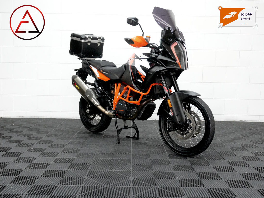 KTM  1290 Super Adventure R ABS - Akrapovic - Topstaat 52421860-0.jpg | Elevate Automotive
