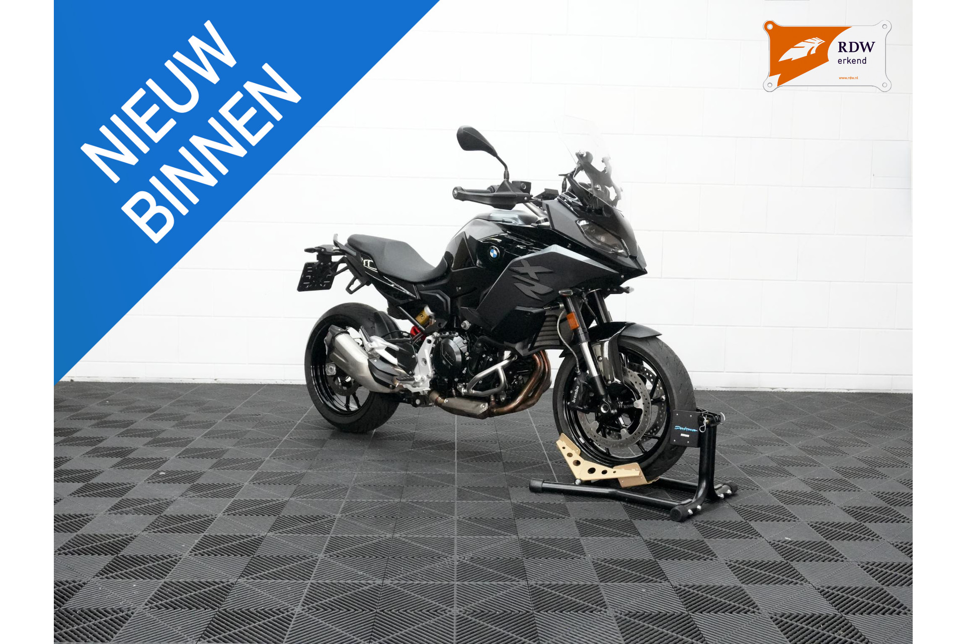 BMW  F 900 XR A2- Tripple Black - Nieuwstaat - Fabrieksgarantie 52570046-0.jpg | Elevate Automotive