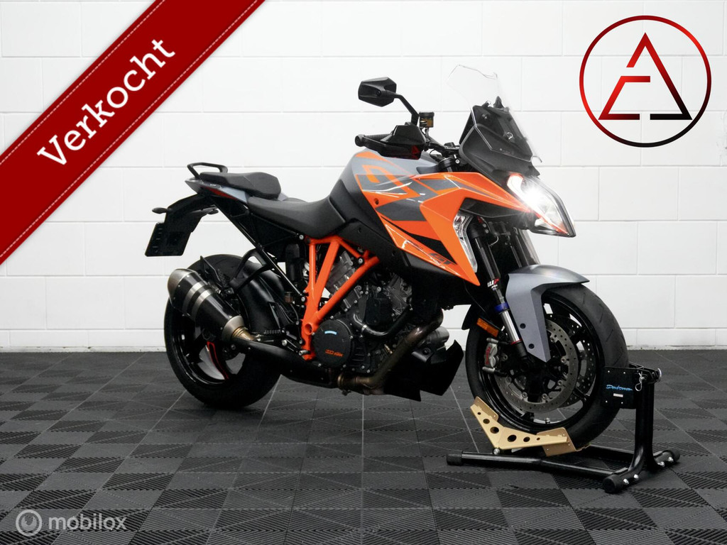 KTM  1290 SuperDuke GT ABS 53173398-0.jpg | Elevate Automotive