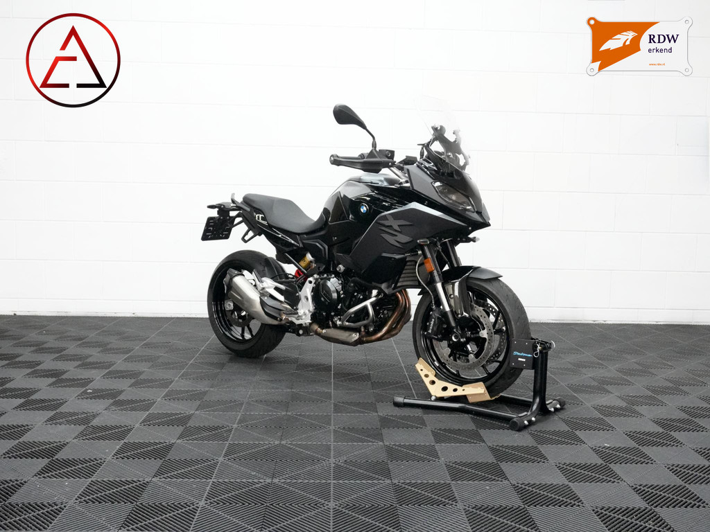 BMW  F 900 XR A2 motor (Vol vermogen) - Tripple Black - garantie 52570046-0.jpg | Elevate Automotive